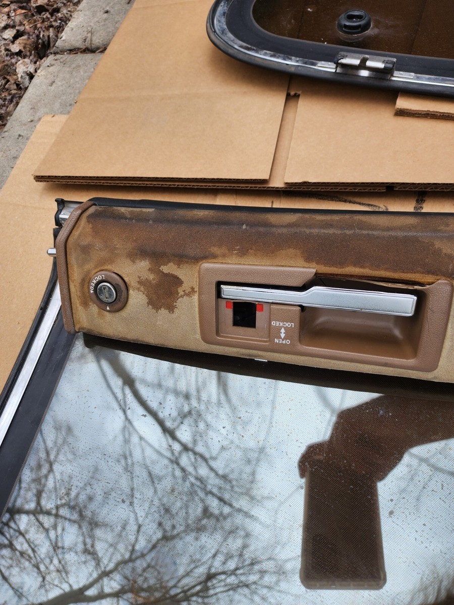 87-89 Nissan 300ZX Z31 roof top T Top Glass Window sun roof