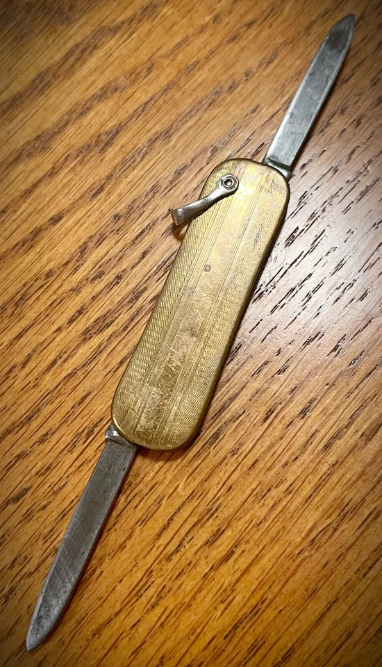 Navaja de Bolsillo Plegable de Dos Hojas Colonial Prov EE. UU. Tono Dorado Coleccionista De Colección Foto 4 de 4