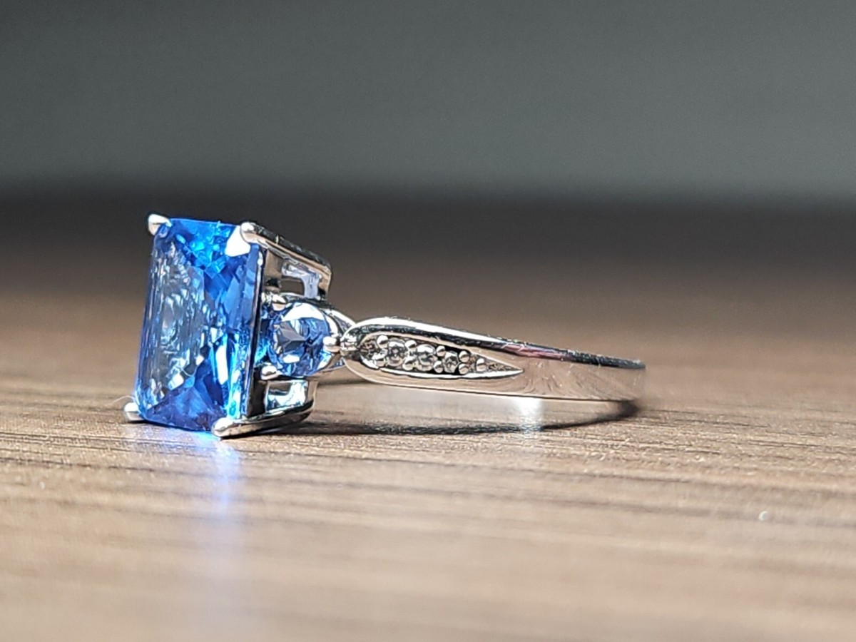 Blue & White DK 925 Sterling Silver Ring Sz 9 LOOK👀 | eBay