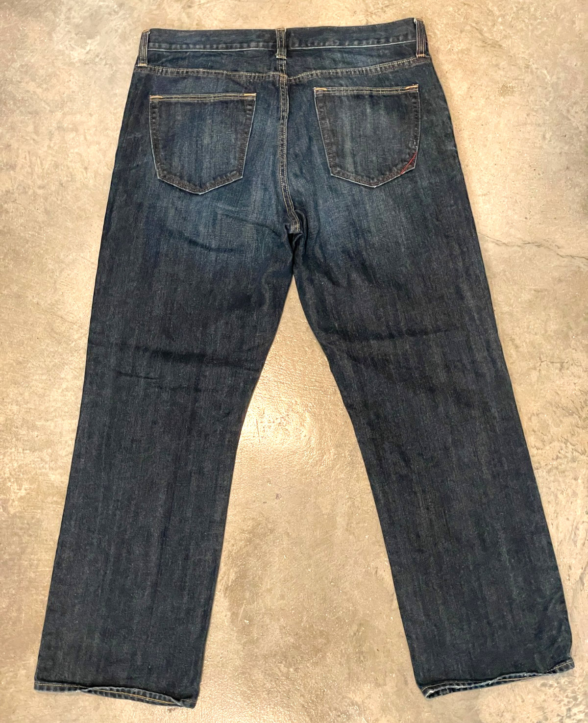 Banana Republic Jeans Mens 35x30 Fits 33x28 Dark Wash Blue Straight Leg Cotton thumbnail 2