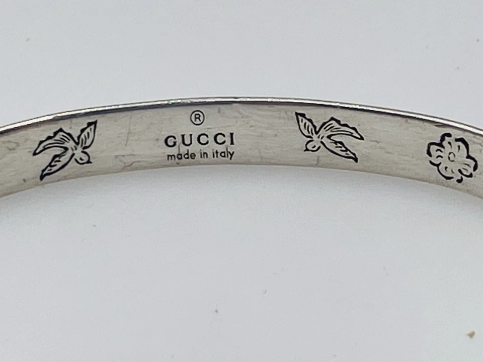 Gucci Italy Sterling Silver "Blind For Love" Cuff Bracelet - Image 3 of 4