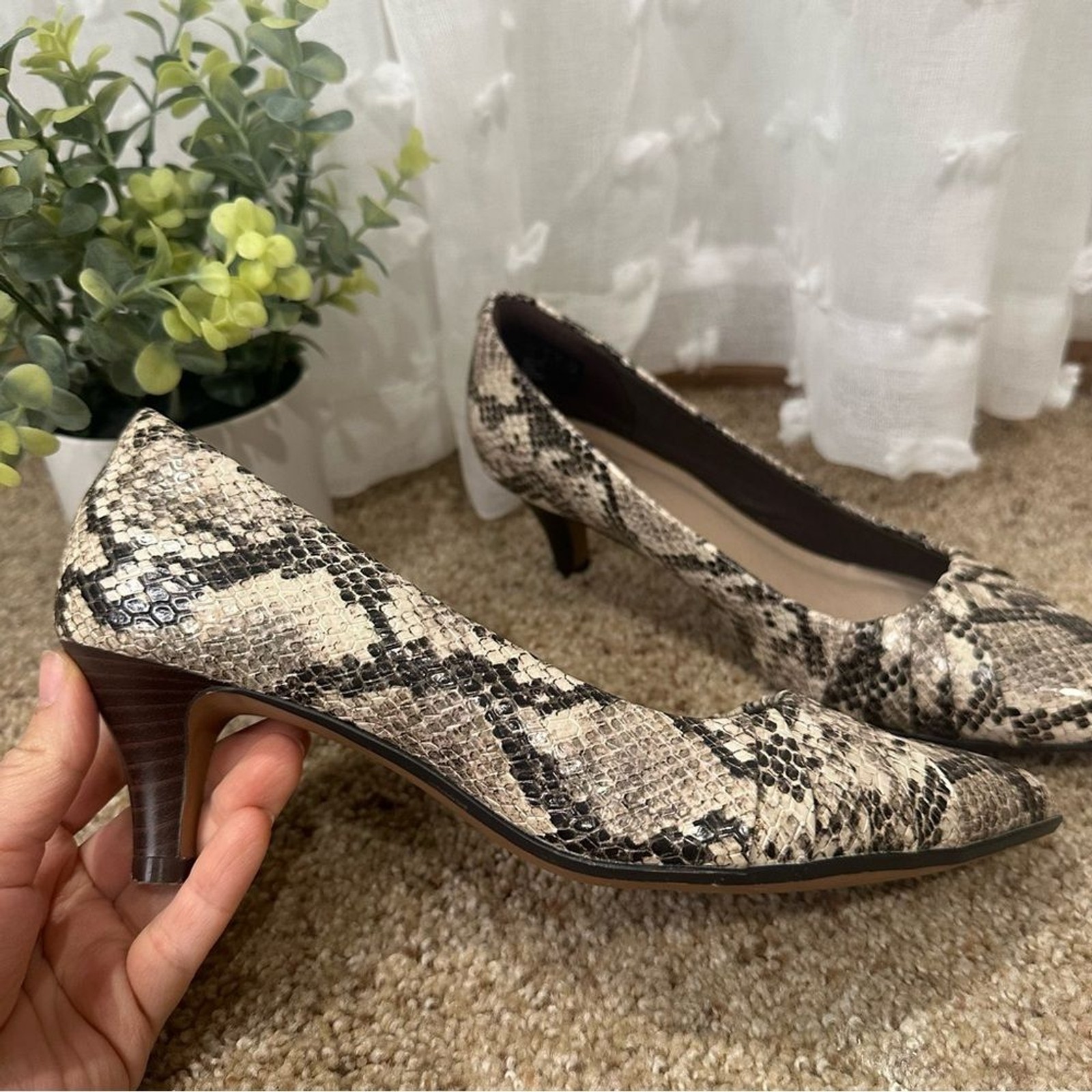 Clarks Women’s Linvale Snakeskin Leather Comfort … - image 3