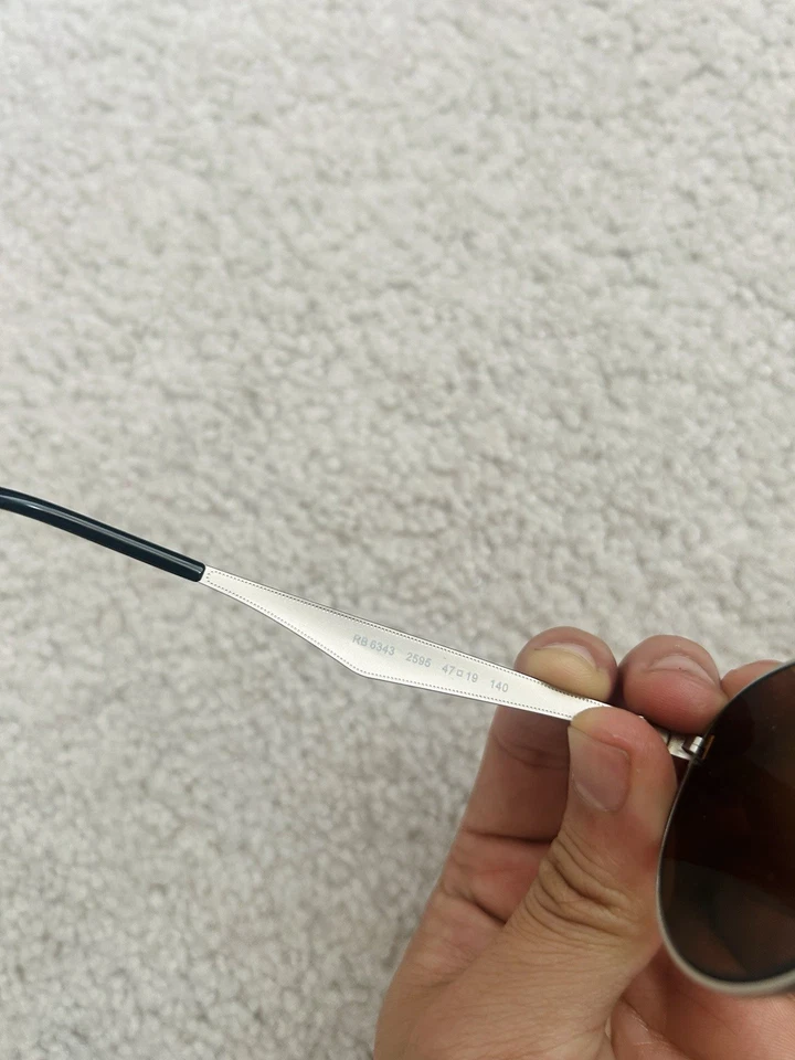 Gafas unisex Ray-Ban monturas plateadas redondas Gunmetal RB6343 2595 47 19 140 Foto 4 de 4