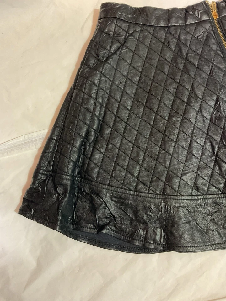 Nasty Girl Women’s Pleather Mini Skirt Size Med Solid Black Gold Zippers Quilted - Image 3 of 4