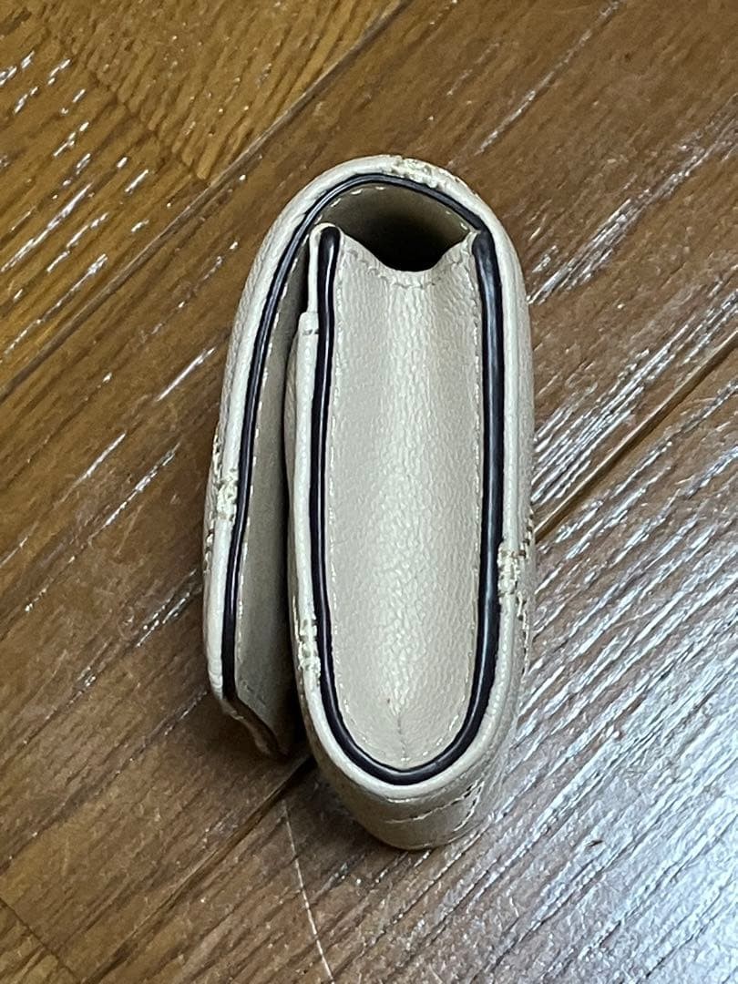 Tory Burch Quilted Card Case Leather Beige Women's Accessories thumbnail 3