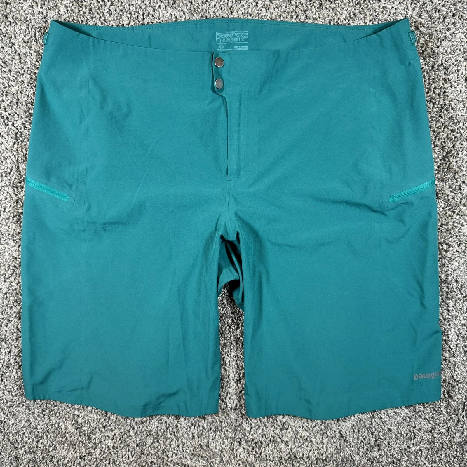 Patagonia Mens Size 40 Dirt Roamer Mountain Bike Shorts Hiking Teal Green