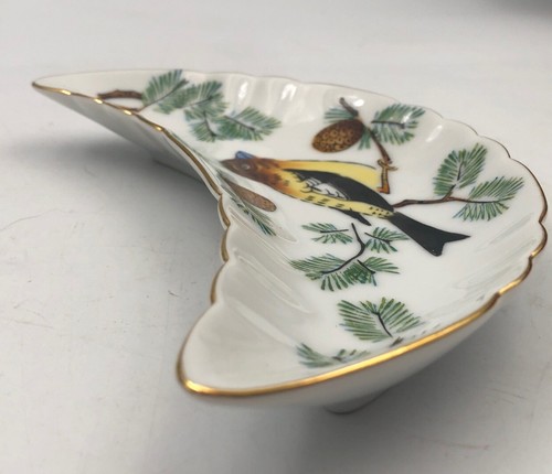 Hand Painted Made in Japan Porcelain Dish Evening Grosbeak Bird B6 - Picture 8 of 8