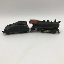 Mantua 3992 Steam Locomotive with Slopeback Tender HO Scale