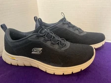 Skechers Womens Arch Fit Air Cooled Athletic Shoes Sneakers Navy Sz 7