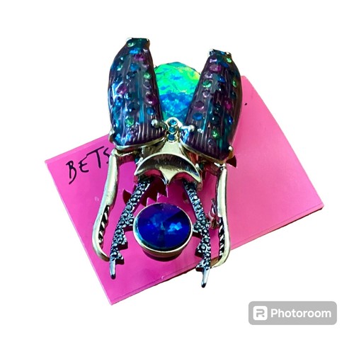 Betsy Johnson Beetle Opal Brooch Pin - Picture 4 of 8