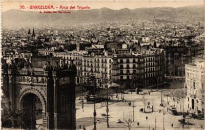 CPA AK BARCELONA Arco del Triunfo SPAIN (672946)