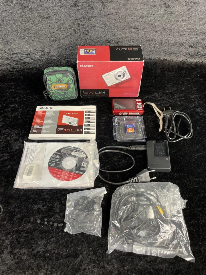 Casio Exilim Digitalkamera EX-Z77 OVP getestet Zubehörpaket Rot Sehr gut