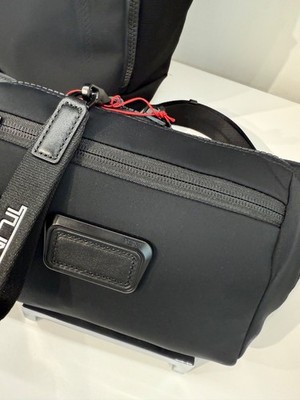 NEW Tumi Tahoe CROSSOVER Nylon Blend 12.0” Crossbody Sling - SOLID
