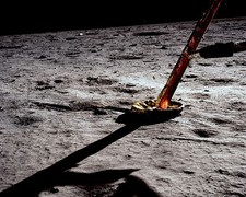 APOLLO 11 LUNAR LANDER STRUT MOON SURFACE PHOTOGRAPH PHOTO PRINT