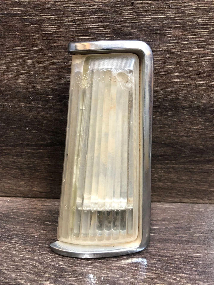 Chrysler, Town & Country, Dodge Caravan, Voyager: 1987 - 1990, маркер левой стороны - Изображение 2 из 4