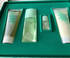 Elizabeth Arden Face Body Gift Set New Boxed Ladies