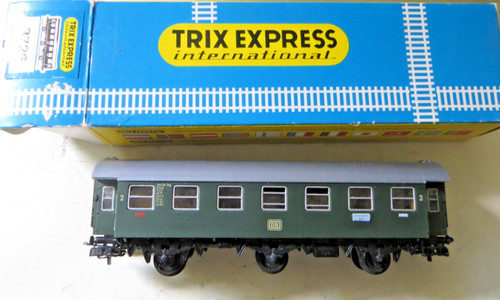 Trix Express International 3726 H0 Umbauwagen 2. Klasse der DB gut in OVP | Zustand: Gebraucht