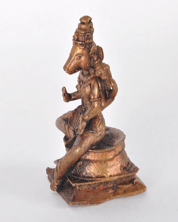 Antigua estatua de cobre ritual hindú tradicional indio Avatar Señor Varaha Vishnu Foto 3 de 4