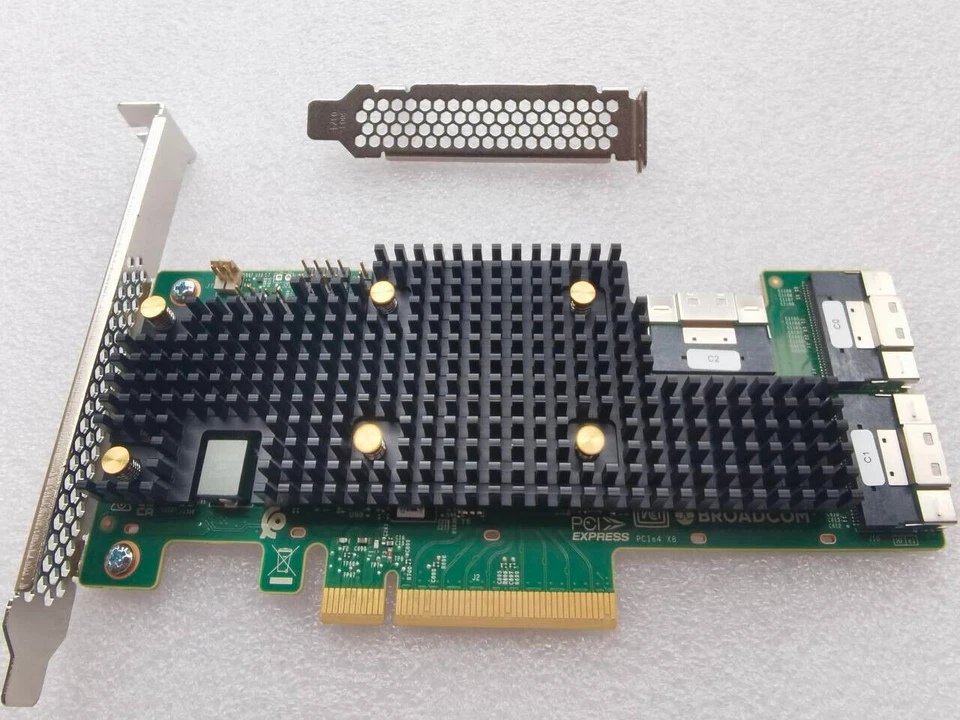 Broadcom eHBA 9600-24i 24 Int. Ports PCIe SAS/SATA/NVMe Tri-Mode Storage Adapter - Image 3 of 4