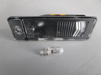 Genuine 1999-2004 Jeep Grand Cherokee License Plate Light Lamp w
