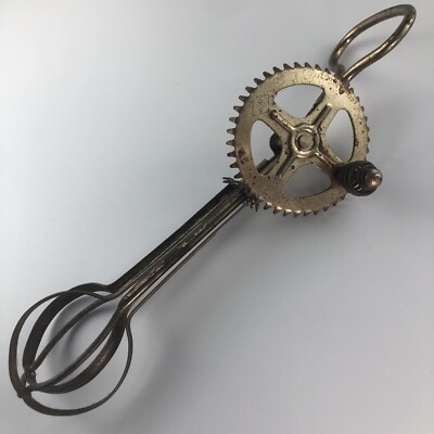 A&J Manual Handheld Egg Beater Mixer USA Metal Patent Oct 9 1923 Antique Kitchen