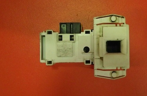 Waschmaschine CANDY GOFS272/L-80 Türschloss