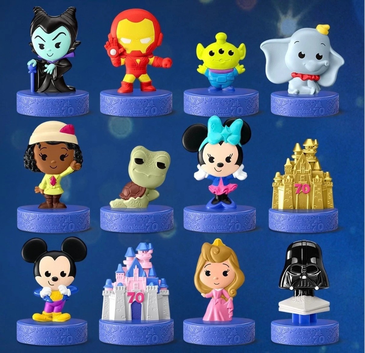 ディズニー　ビックフィギュア　ドナルドダック&チップデール　70th 2025 McDonald's X Disney 70th Anniversary Collectibles Happy Meal