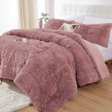 Ultra Soft Queen Faux Fur Comforter  Pillowcases - Cozy Shaggy Bedding Set