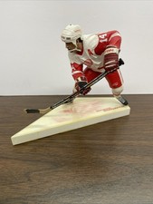 Detroit Red Wings - Brendan Shanahan - NHL Series 4 - 2003 - McFarlane Toys