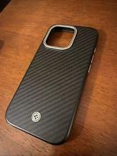 Spigen enzo aramid iPhone 15 Pro