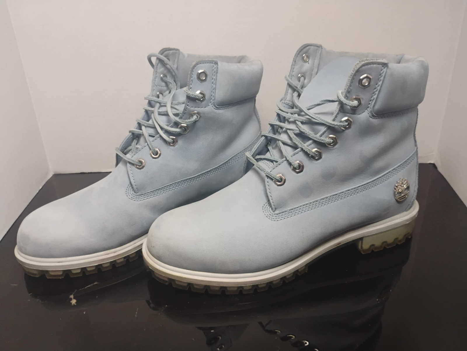 Timberland x Villa Premium 6-Inch First Frost Waterproof Boots for Men Size 10.5