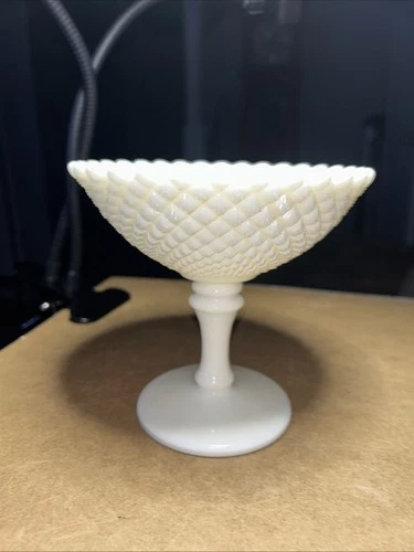 Vintage Westmoreland English Hobnail Milk Glass Compote Bowl 7" Pedestal Candy