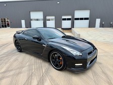 2013 Nissan GT-R BLACK EDITION