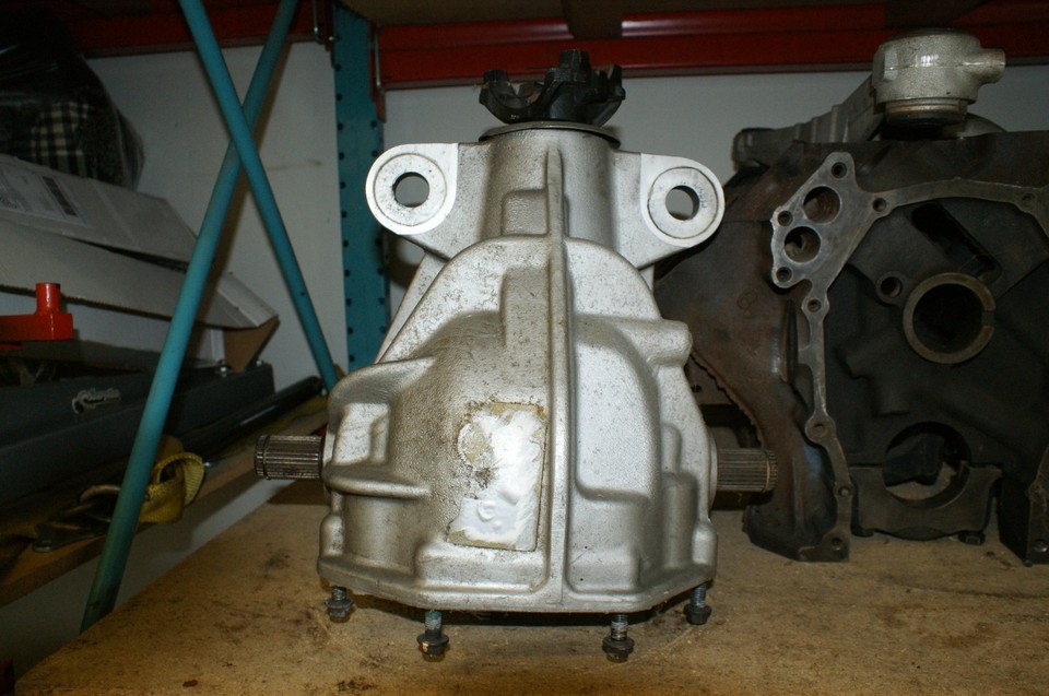 Dodge Viper Gen 3 Rear differential 3rd member transaxle 4.10 gear Dana ...