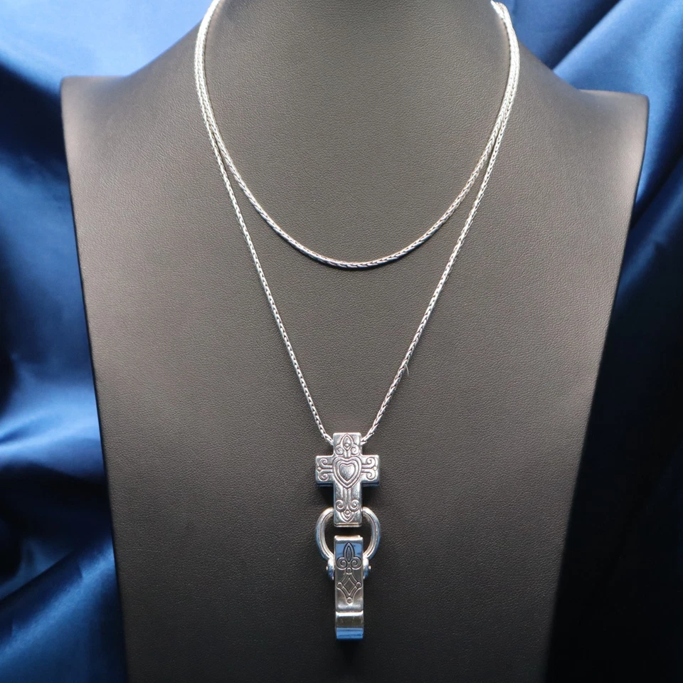 Brighton Cruz Corazón Cordón Collar Identificación Insignia Soporte Tono Plata Dos Tonos Mujeres Foto 2 de 4