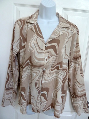 NWT EASEL Sz Med. Textured Crepe Blouse Retro Office Career Artsy Edgy