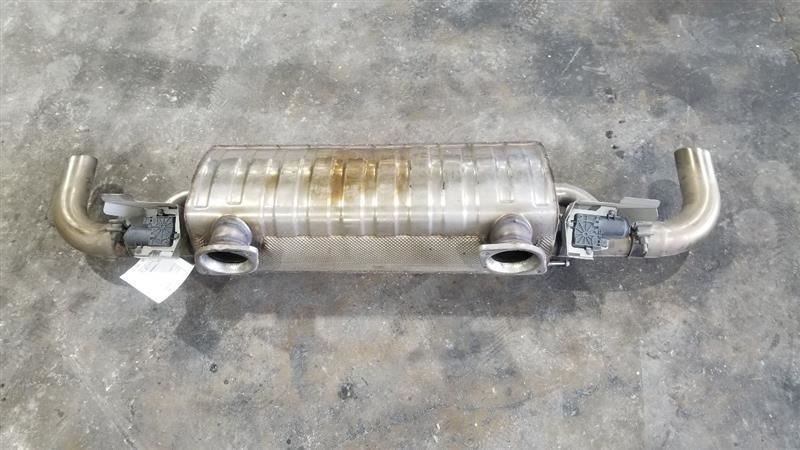 Aston Martin Vantage 1957 REAR Muffler