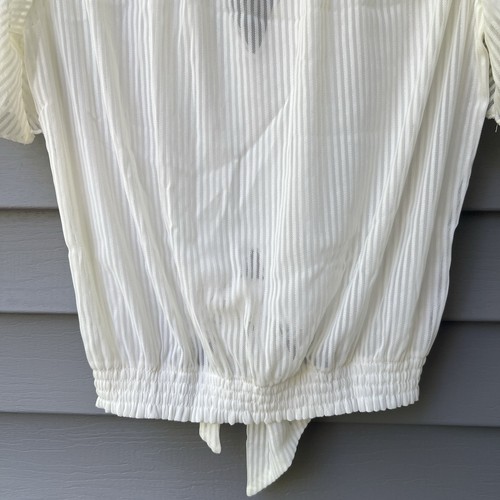 Willow Root Tie Front Top Ivory V-Neck Women's Size S - Picture 10 of 13