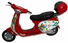 Vintage 2002 My Scene Delancey Doll Vespa Miami Getaway Toy Vehicle Red Scooter