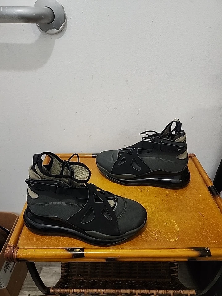 Talla 7 - Jordan Air Latitude 720 Sequoia W Foto 2 de 4