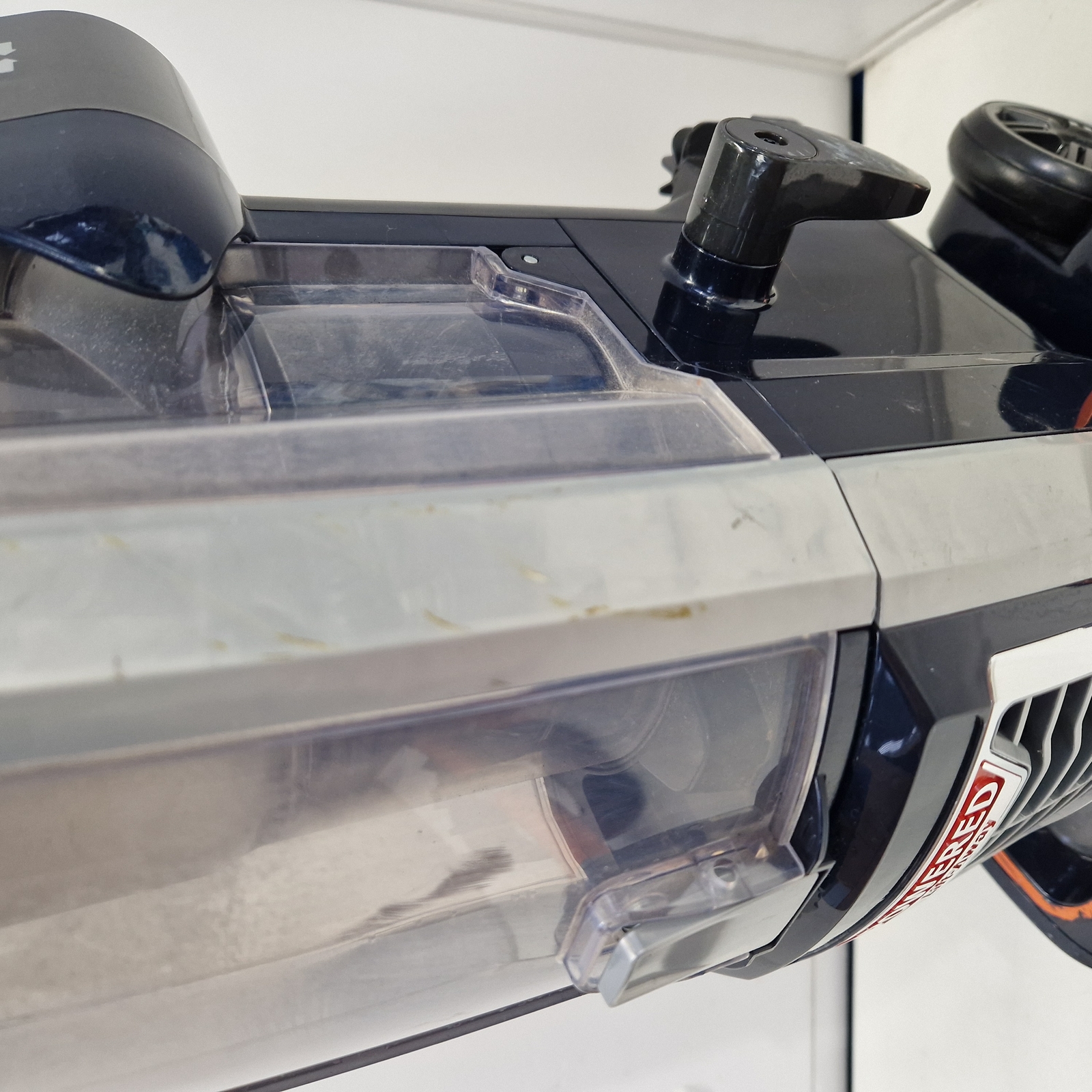 Shark NZ801UKT Pet Upright Vacuum Cleaner Navy (Scratched/Dirty