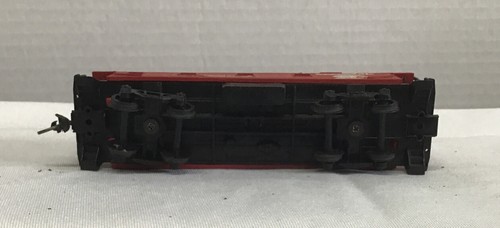 10 HO Scale Box Cars Including Locomotive Various Brands AS IS (C) - Picture 22 of 22