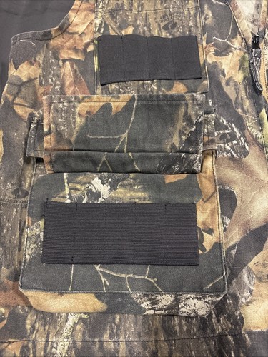 Quail Unlimited, Large Mossy Oak Break Up Camo Vest W/ Zippered game Pouch - Picture 8 of 11