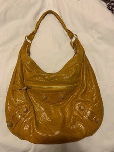 balenciaga day hobo