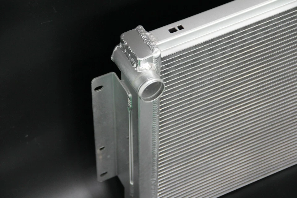 Radiador de aluminio de 3 filas para Chevy Camaro/Pontiac Firebird 1967-69 bloque pequeño Foto 3 de 4