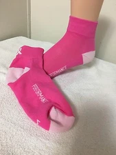*** 1 Pair Ladie's Breast Cancer Awareness Socks***