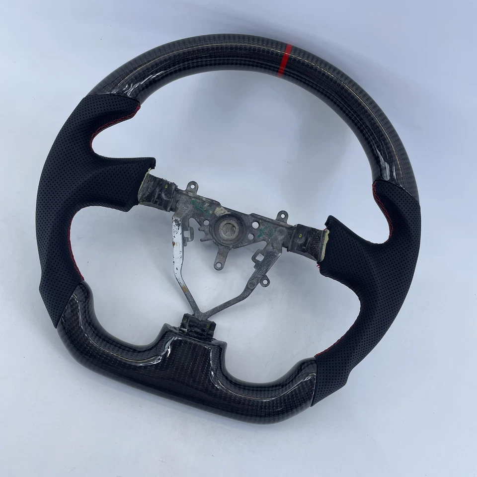 Volante de fibra de carbono real Legacy para Subaru 2003-2007 WRX STI 2005-2007 Foto 3 de 4