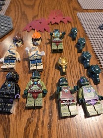 LEGO LEGENDS OF CHIMA: Cragger's Command Ship (70006)