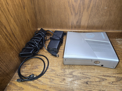 Xbox 360 Console Halo Reach Special Edition W Cables No Controller