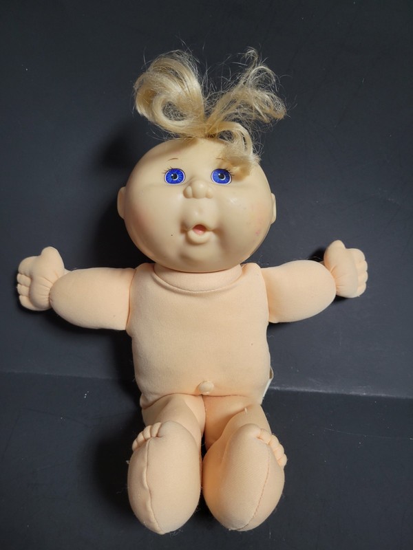 Vintage Mattel Cabbage Patch Kids Doll 1991 blonde Hair Blue Eyes
